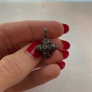 🟢Lucky Brand Charm